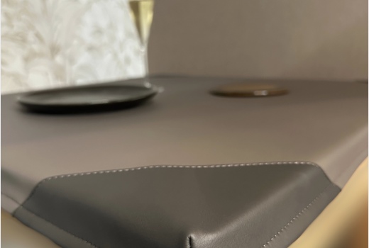 Housse de Table avec contreforts -  - Chez elles