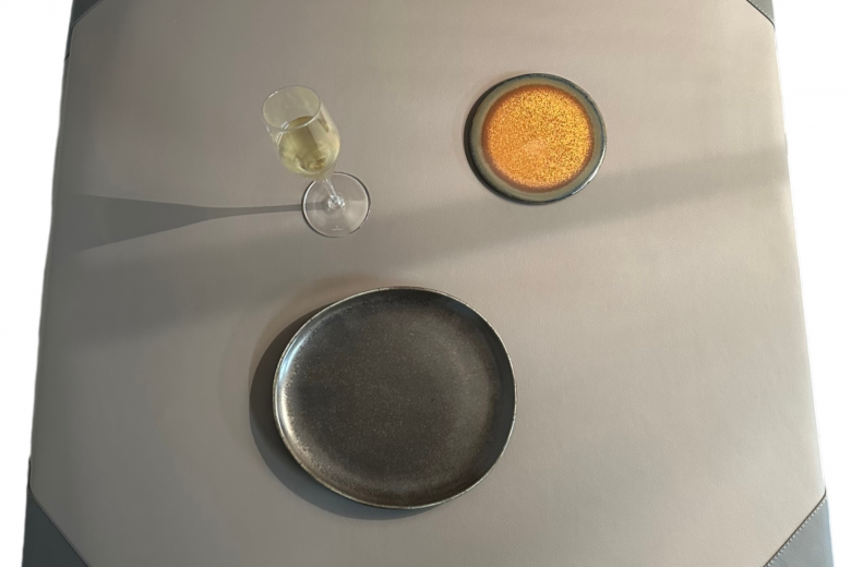 Housse de Table avec contreforts -  - Chez elles - Photo n°1